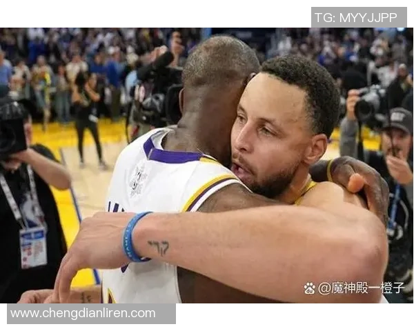 2017年圣诞大战勇士与骑士全场精彩回放及赛后分析