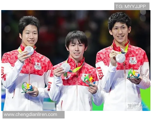 卢顿与弗利特伍德激战正酣比分揭晓精彩瞬间回顾