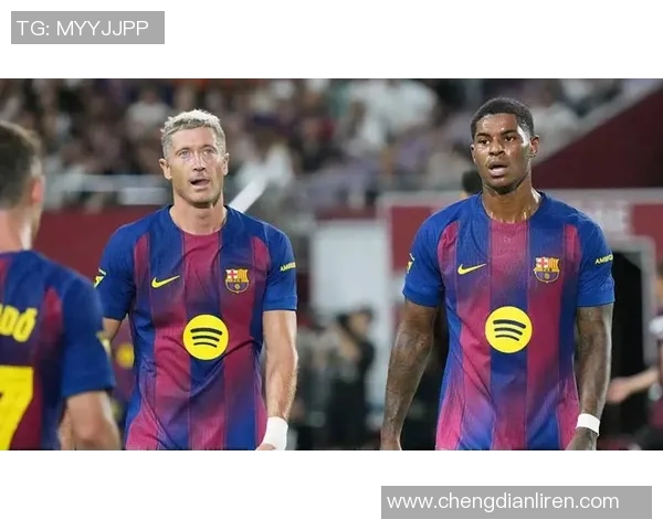 赫罗纳对巴萨罗纳的精彩对决分析与赛前预测